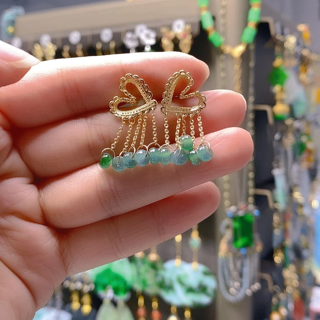 未镶嵌翡翠耳饰翡翠