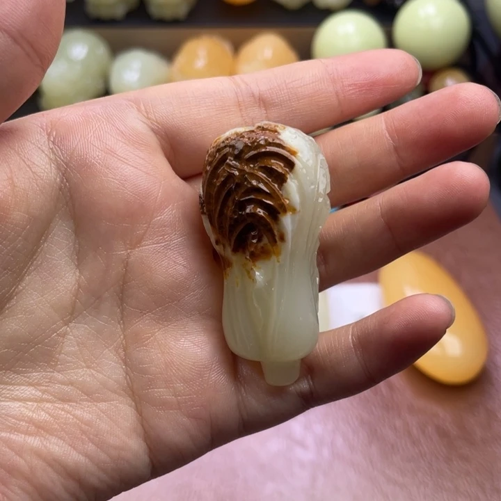 大***哥石材天然古青石手把件