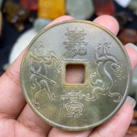 和田玉未镶嵌颈饰107