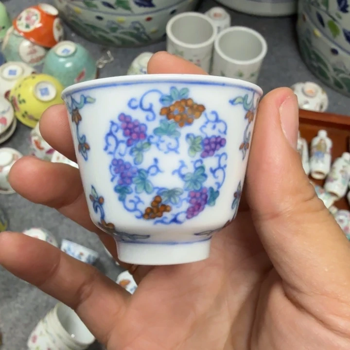 景德镇陶瓷杯子盖碗