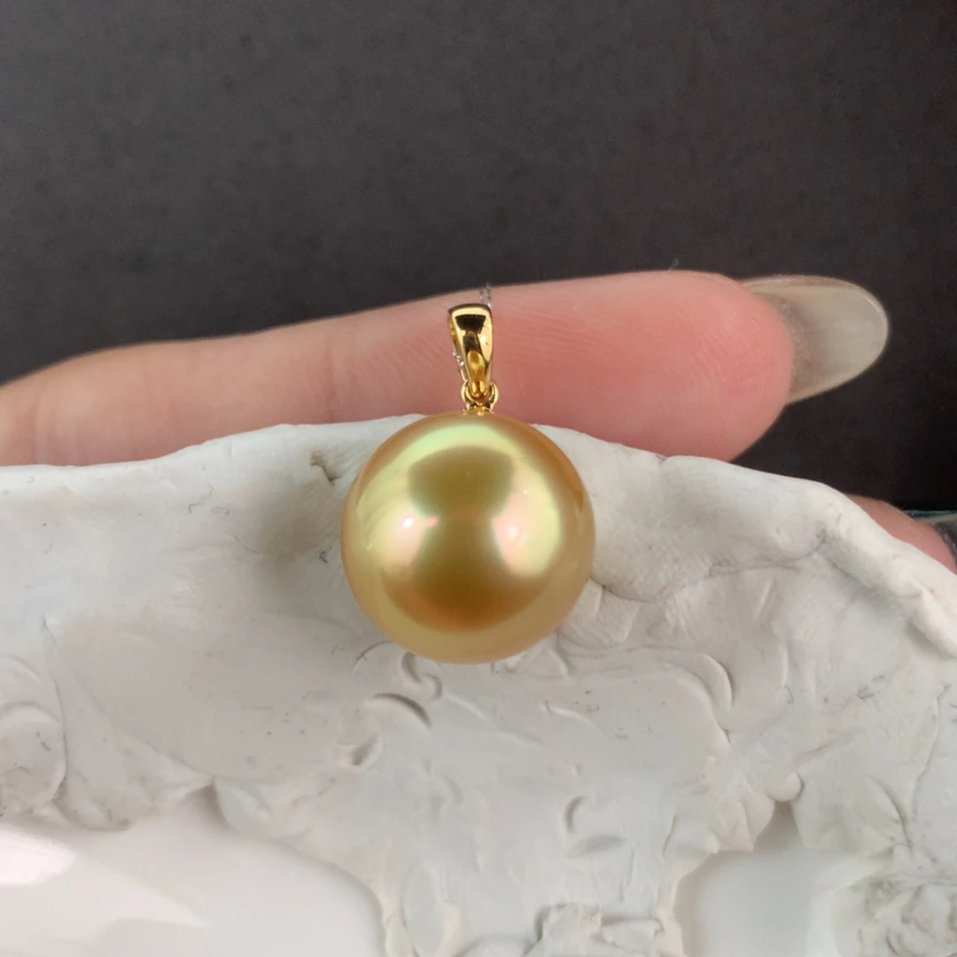 18K金镶嵌吊坠(不含链)定制海水珍珠南洋金珠浓金炫彩11-12mm瓜子