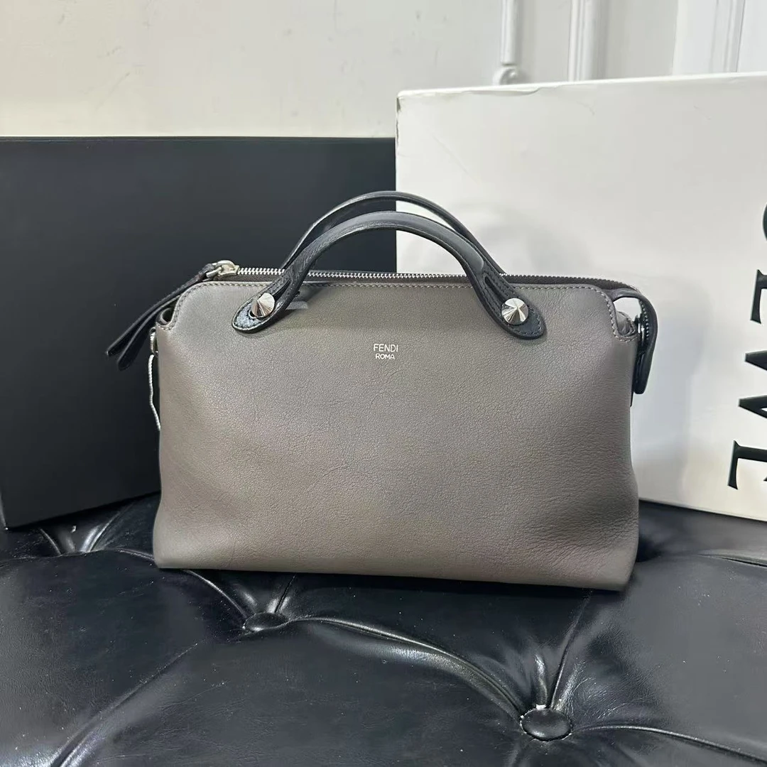 FENDI/芬迪 单肩包 单肩包 mx7048/2502