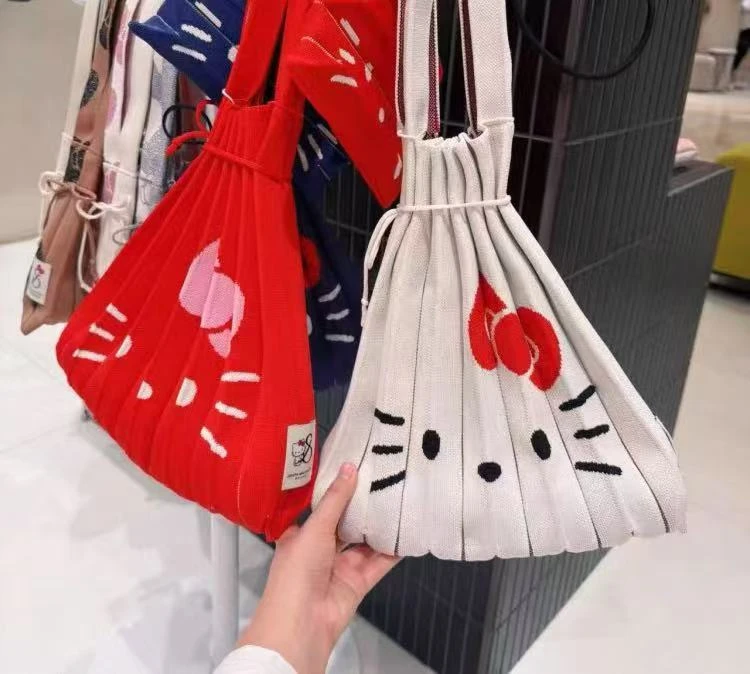便携小包！宽24*高21*厚5CM！绒毯链接！