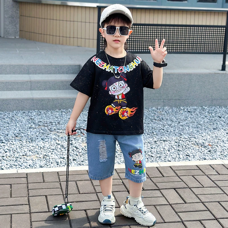 哪吒衣服男童夏季套装2025新款儿童短袖短裤夏装潮酷男孩服装撒银