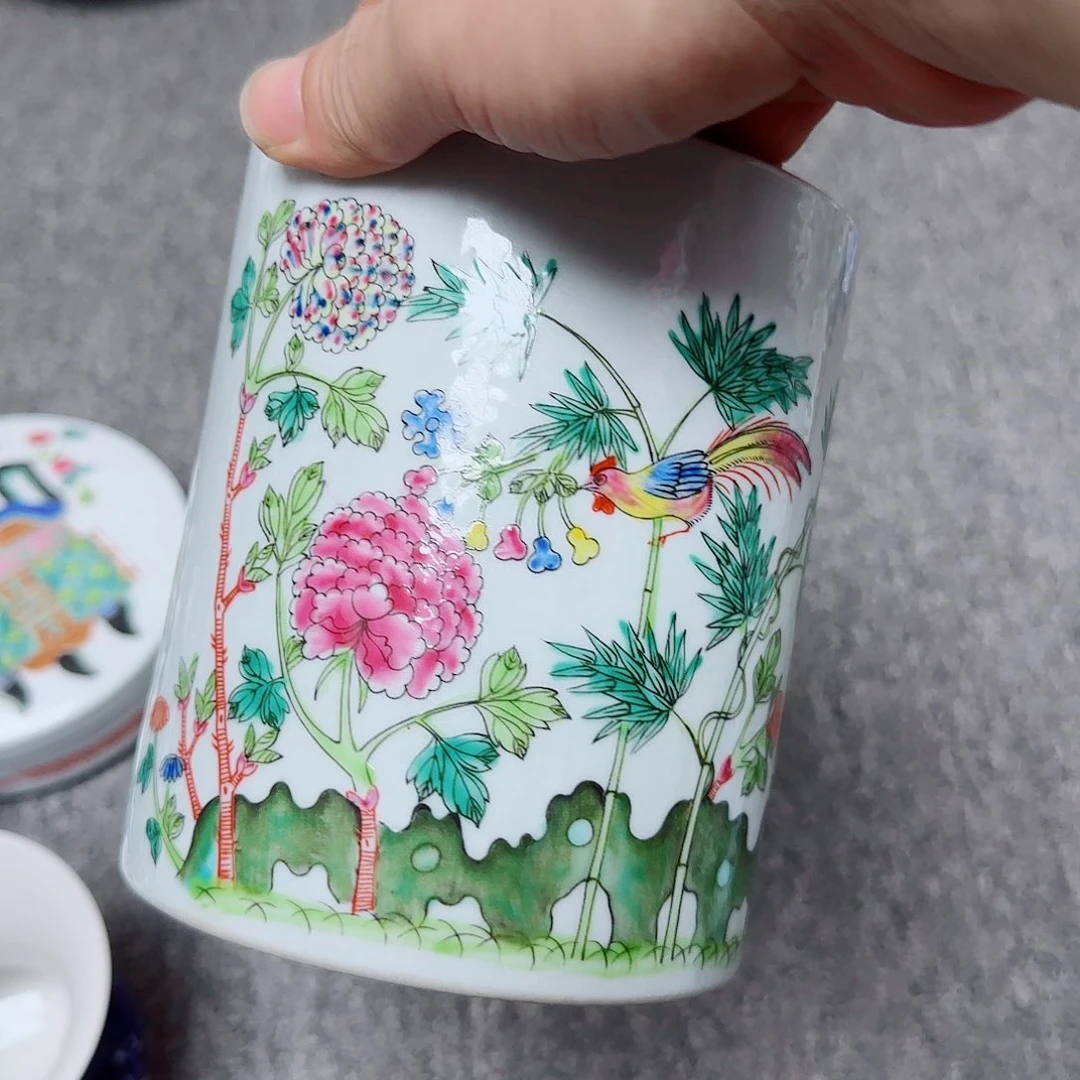 摆件瓷器的工艺技术特点