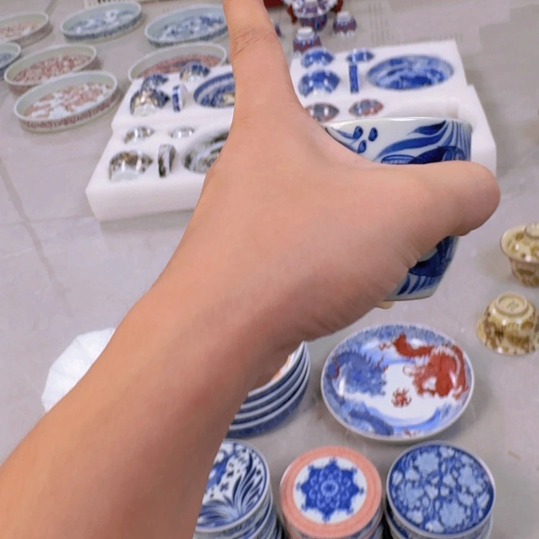 瓷片青花鱼藻手雷杯景德镇