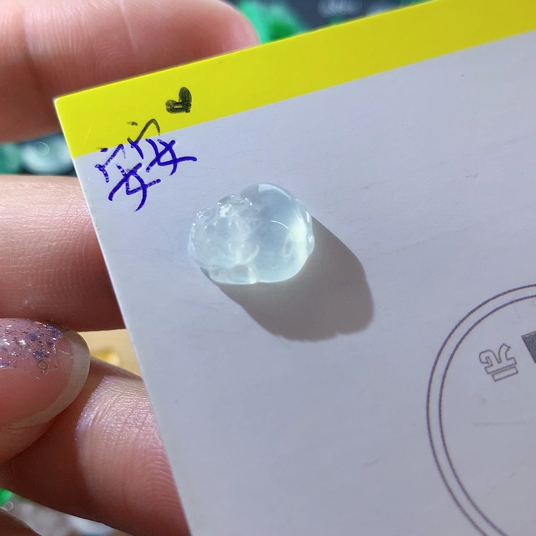 翡翠颈饰未镶嵌天然翡翠高冰金蟾