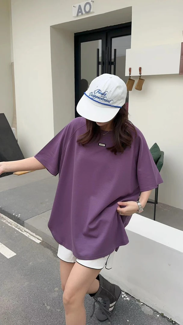 2025款净版中间小标简约时尚T恤