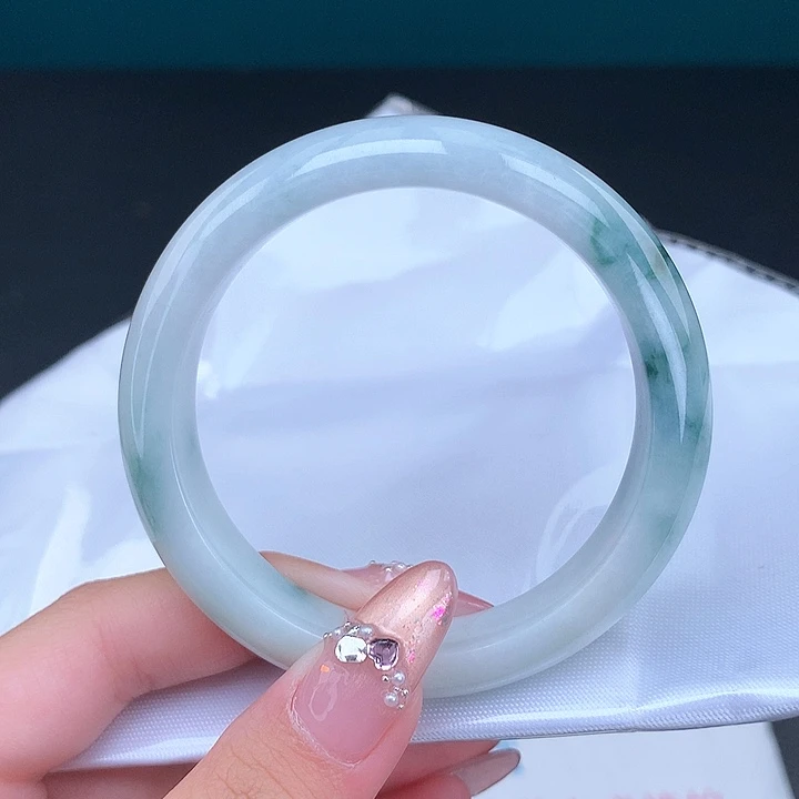 未镶嵌手镯翡翠52