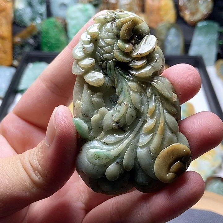 翡翠未镶嵌颈饰翡翠a货