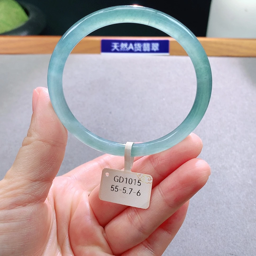 未镶嵌手镯翡翠天然翡翠手镯a货