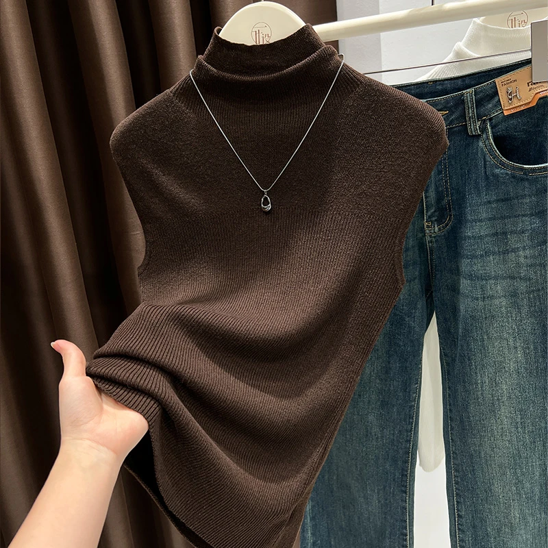 咖色洋气高领无袖针织衫女2025秋季新款拼接软糯背心坑条修身上衣