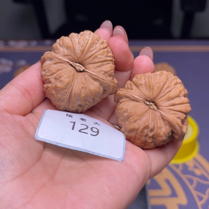 文玩核桃把件南瓜43.129