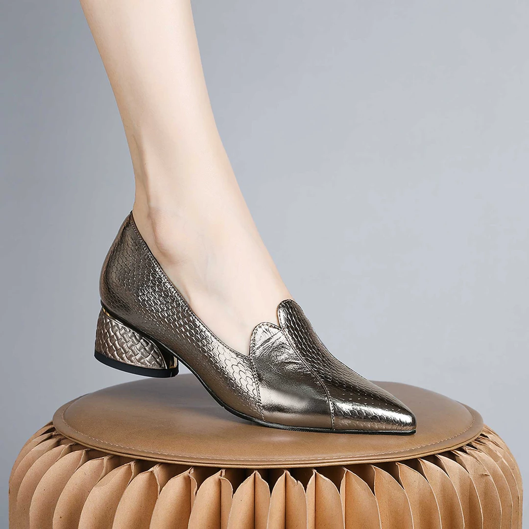 妮彩诗2023新款英伦风设计软皮舒适不累脚中跟单鞋女百搭女鞋7523