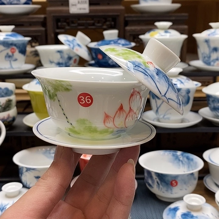 手绘微瑕荷花盖碗