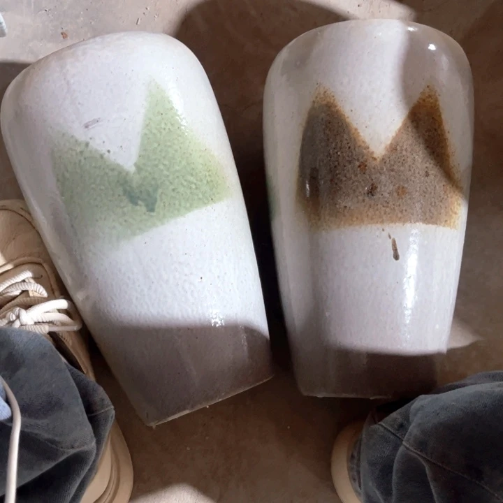 紫砂花盆口径15高度29两只正品