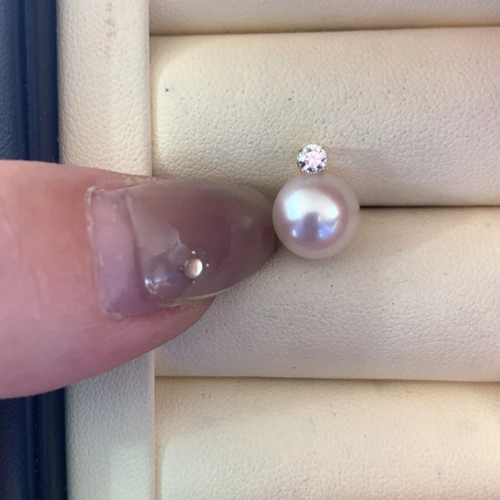 颈饰18K金镶嵌海水珍珠