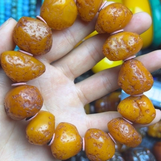 琥珀未镶嵌手链蜜蜡