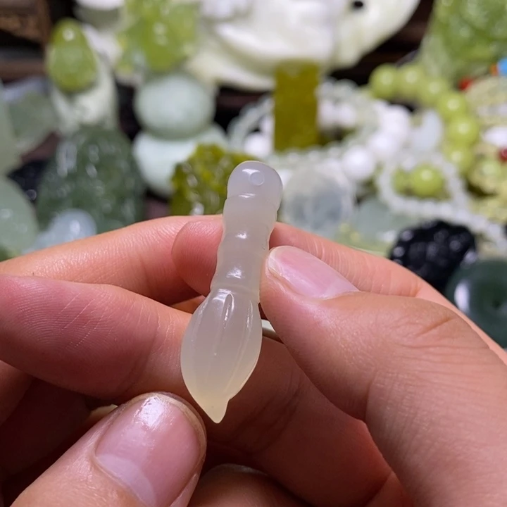 岫玉未镶嵌岫玉颈饰