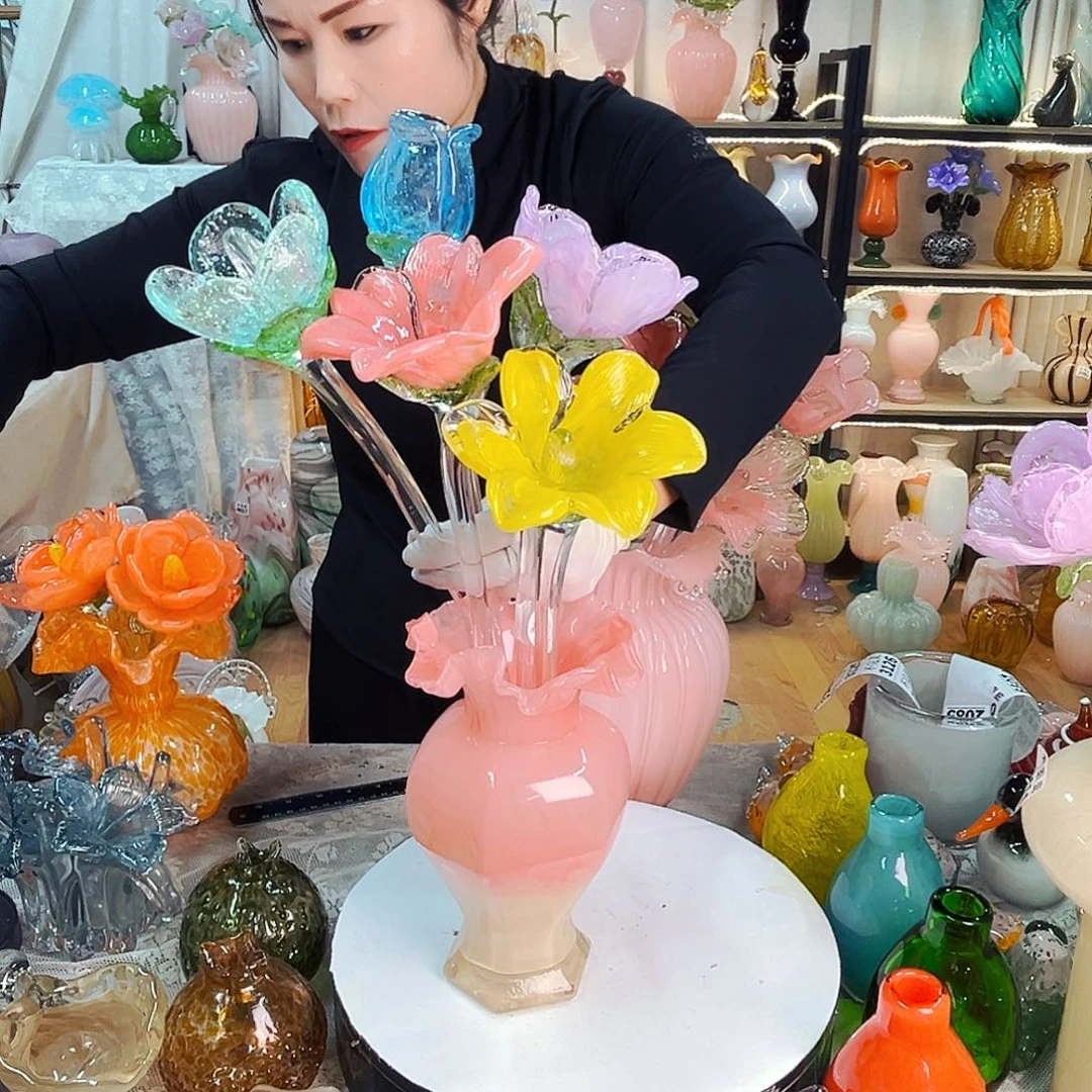 小***i琉璃五朵瑕花一瓶家悦琉璃工艺品