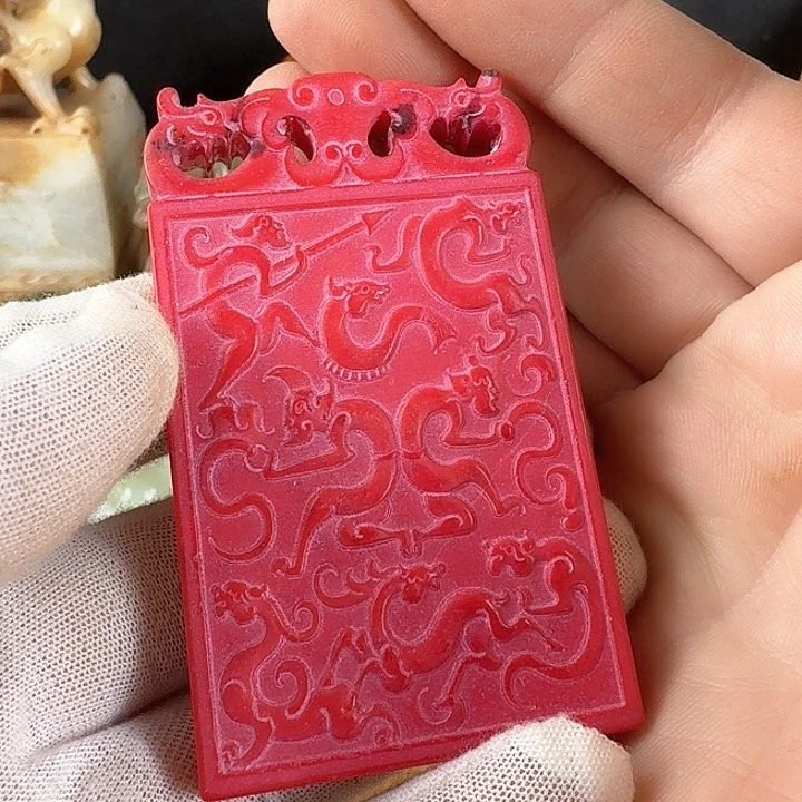 和田玉挂件未镶嵌大*王