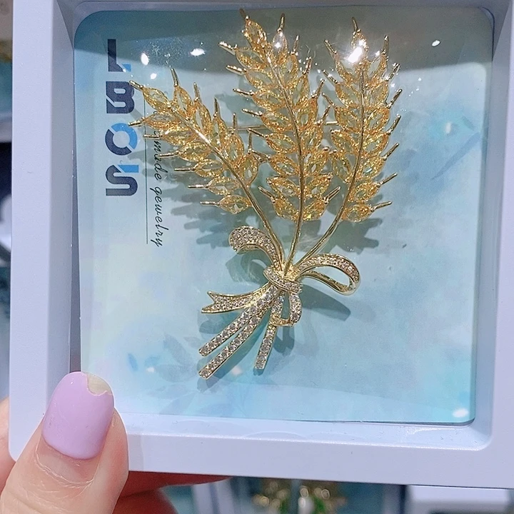 锆石铜合金麦穗胸针