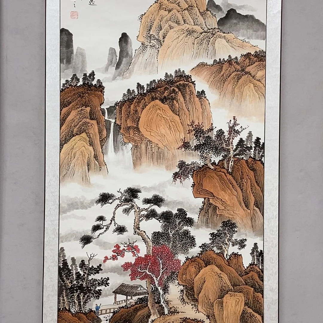 国画经夏红四尺精品佳作带轴