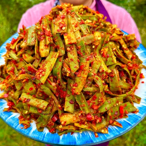 杨巧妹剁椒贡菜响菜上班族开盖即食下饭菜美食无油腌菜嘎嘎脆不甜