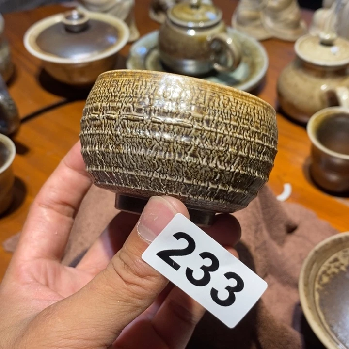 瓷片可口可乐了了233