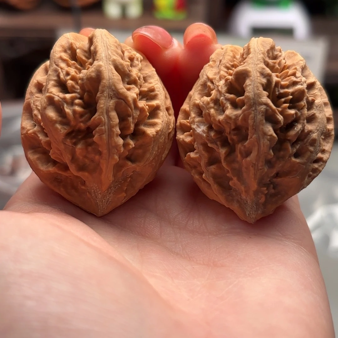 文玩核桃把件小蛙磕114