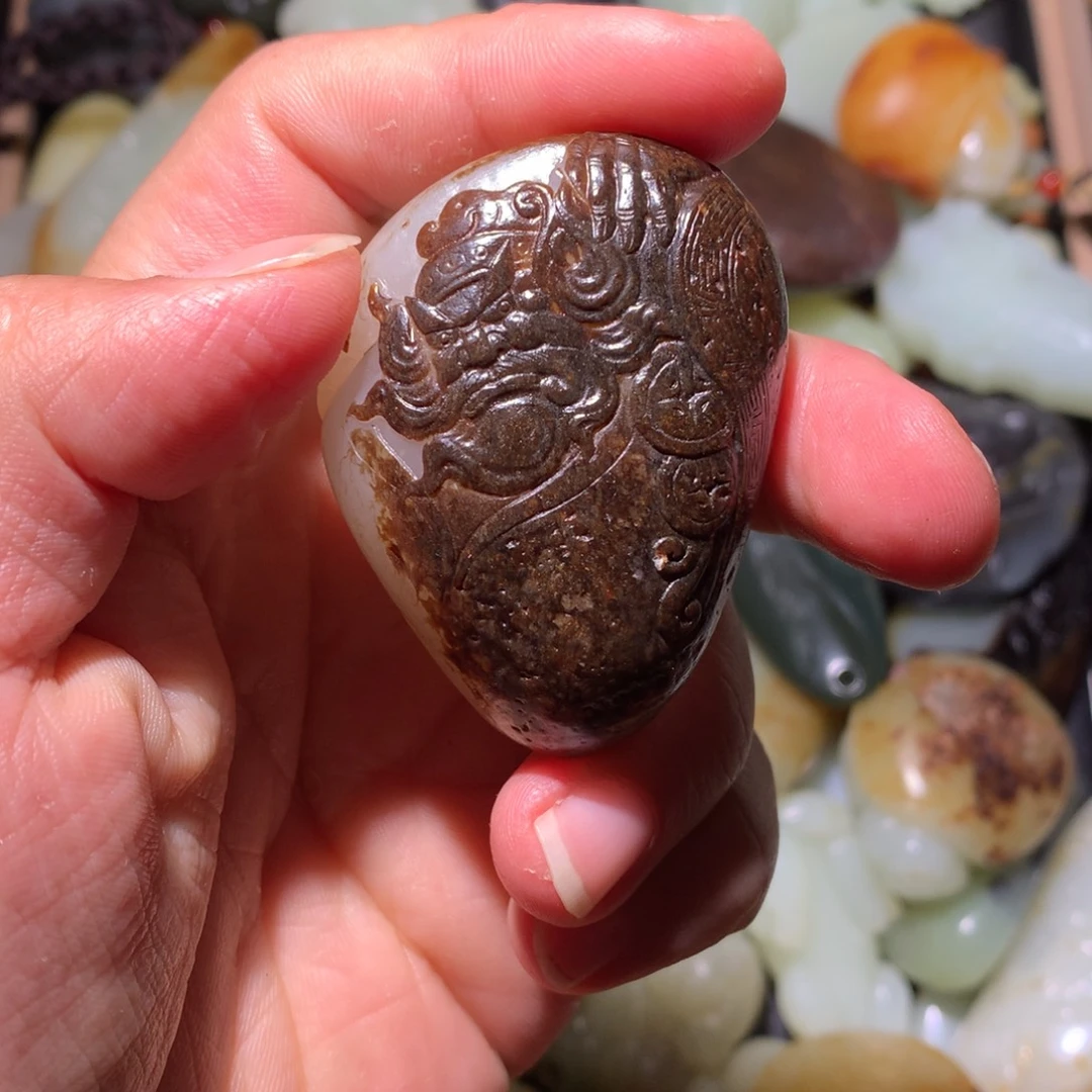 和田玉（糖玉）未镶嵌挂件