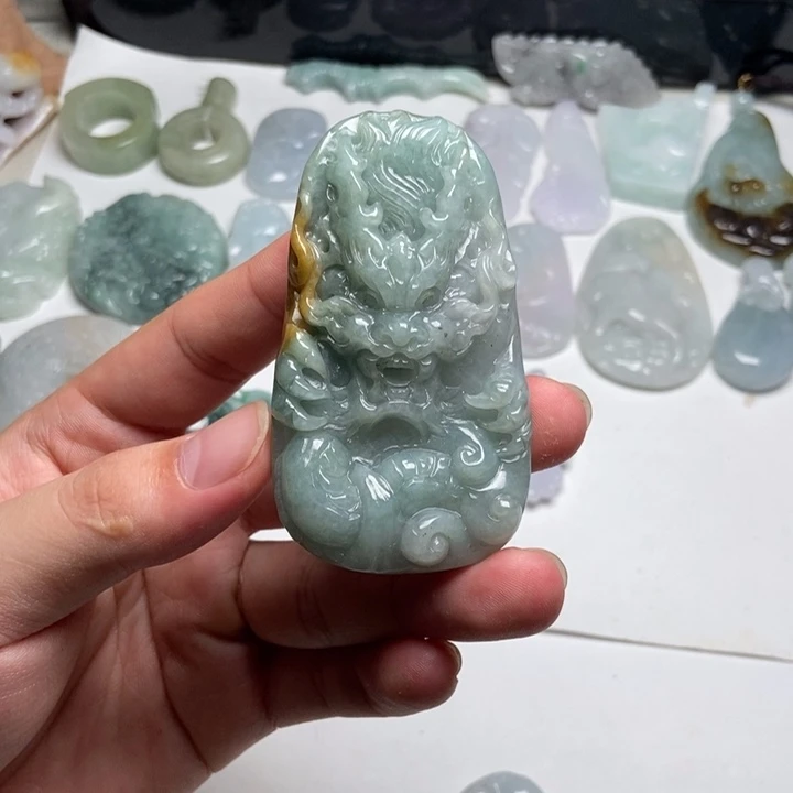 颈饰未镶嵌翡翠龙牌29