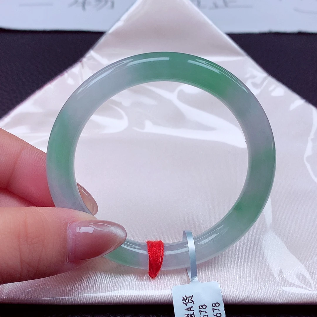 翡翠未镶嵌手镯天然缅甸翡翠A货