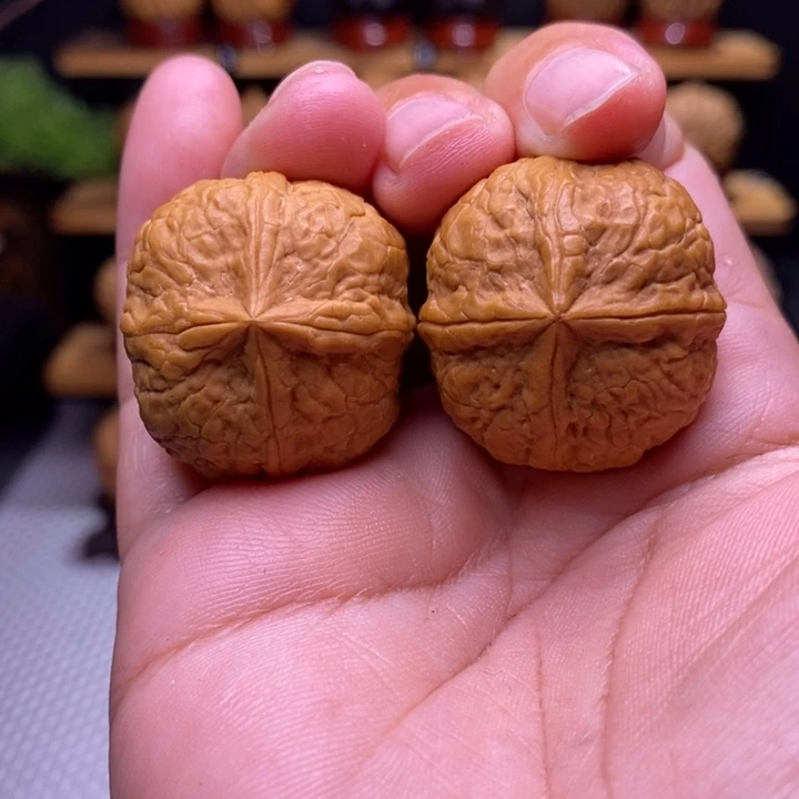 核桃云铁肌肉纹四棱67号