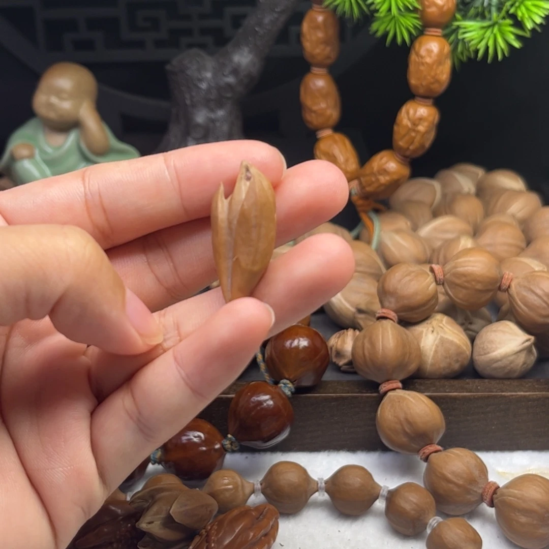 手串/手链橄榄核寅****衣1.4*3.1异形橄榄核