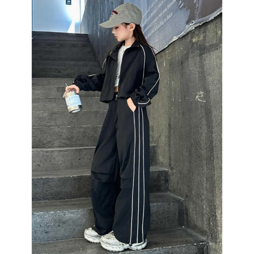 女大童运动套装2024新款春秋韩版时髦女孩黑色拉条休闲潮酷两件套