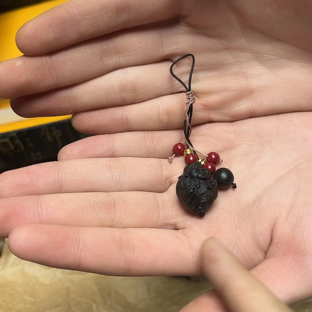 大叶紫檀（黑酸枝木类）