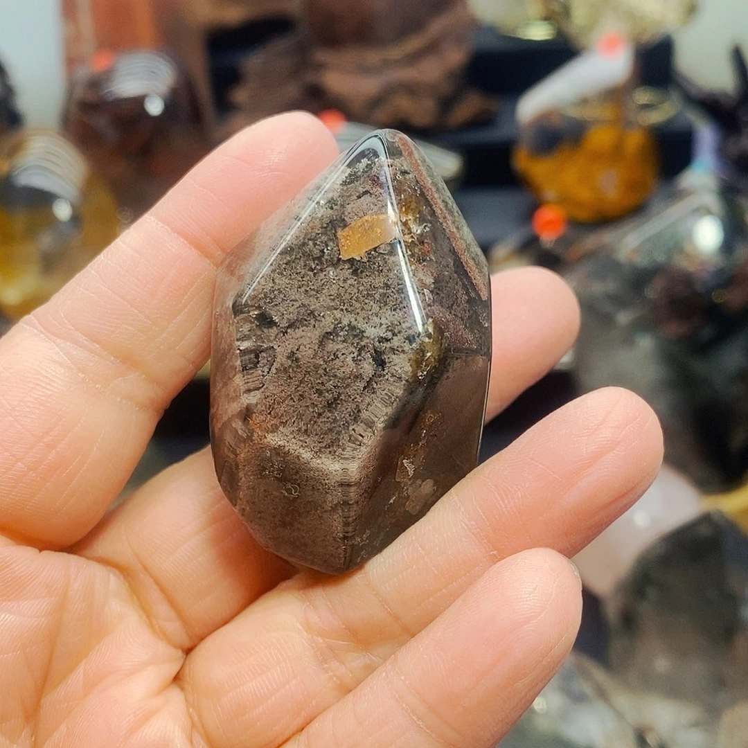 水晶大型摆件（非配饰）未镶嵌有*