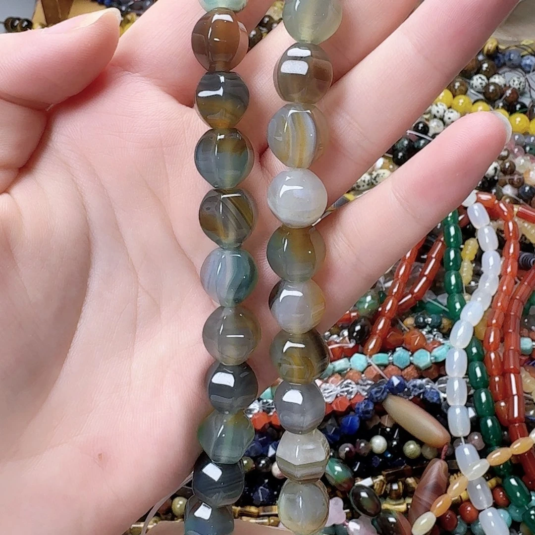 未镶嵌玛瑙/玉髓珠宝半成品孔雀玛切角珠一条