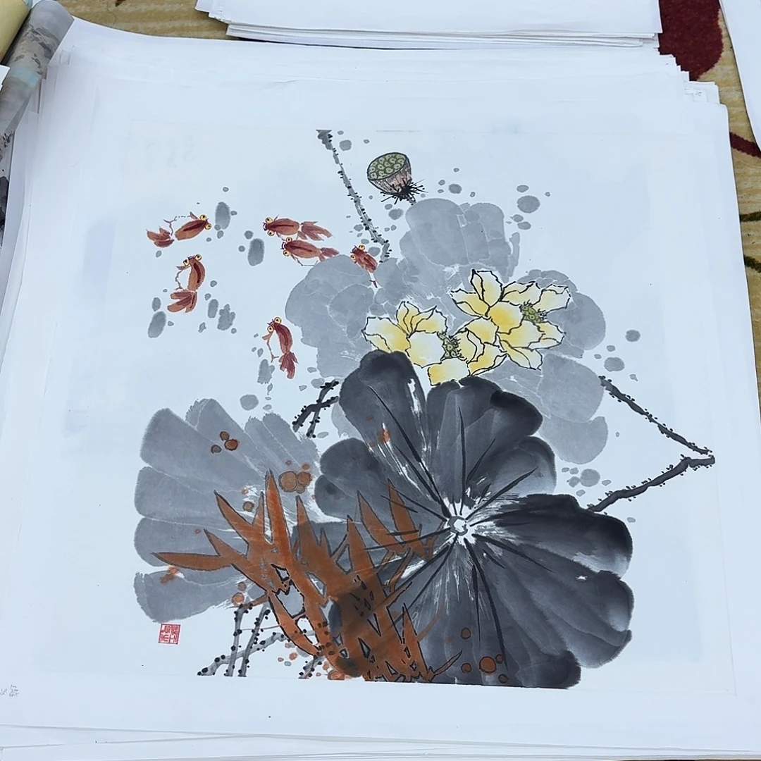 国画四尺斗方花鸟一张
