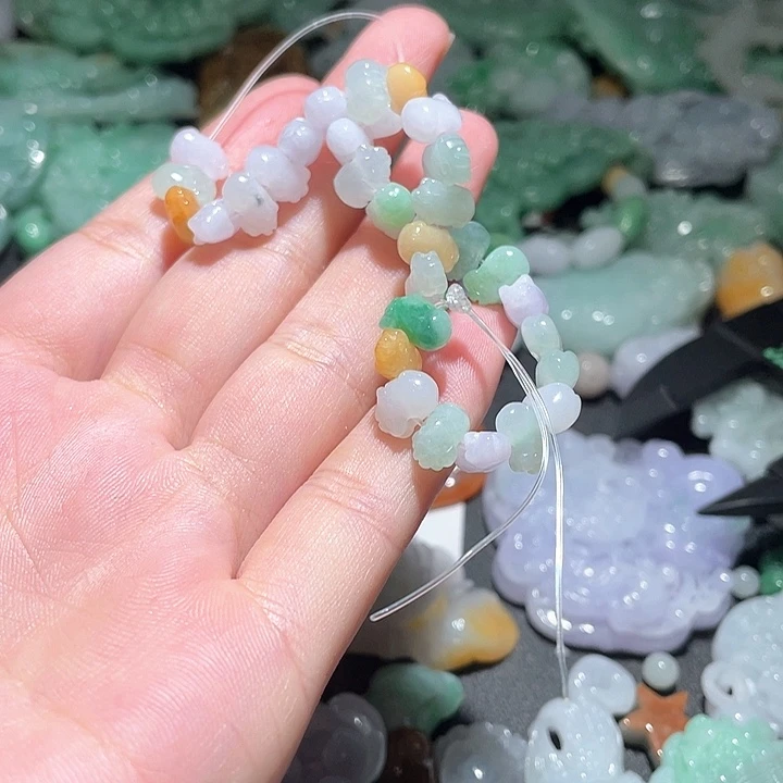 颈饰未镶嵌翡翠月*美天