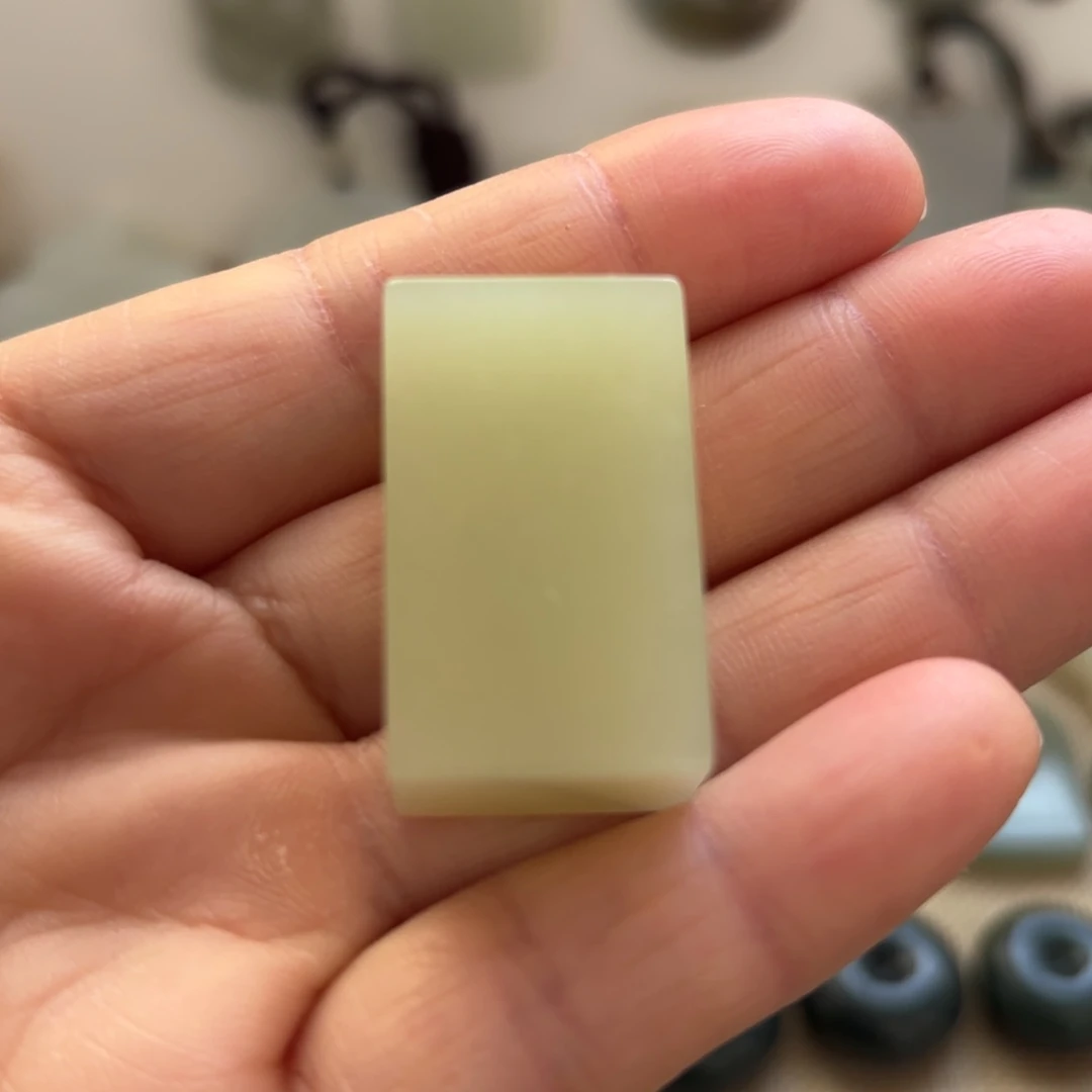 和田玉（糖玉）未镶嵌手链