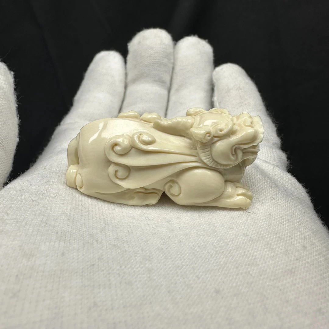 SX0243天然猛犸牙貔貅
