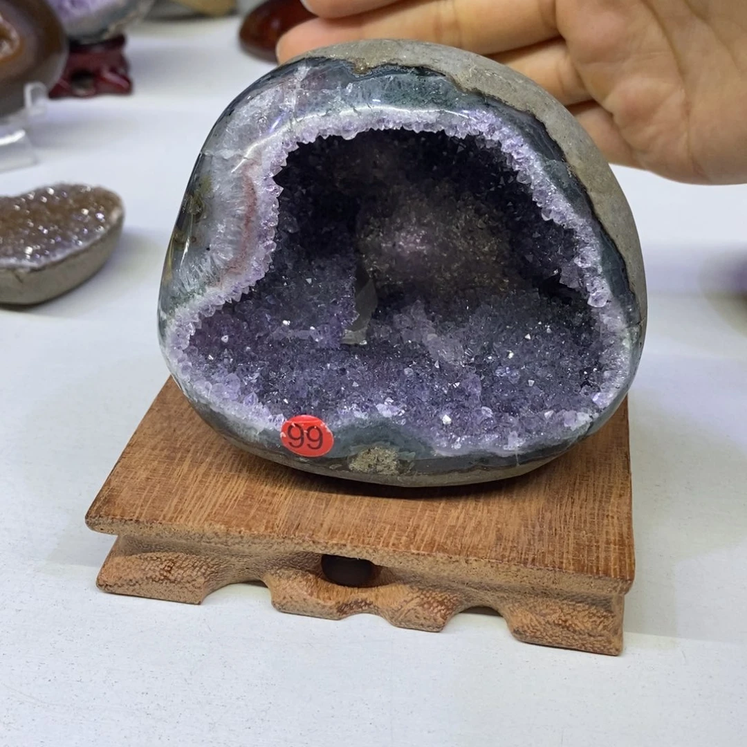 未镶嵌水晶大型摆件（非配饰）小潘