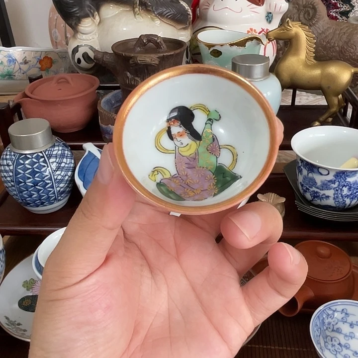 赵***茶瓷片小杯子一个好看的哦