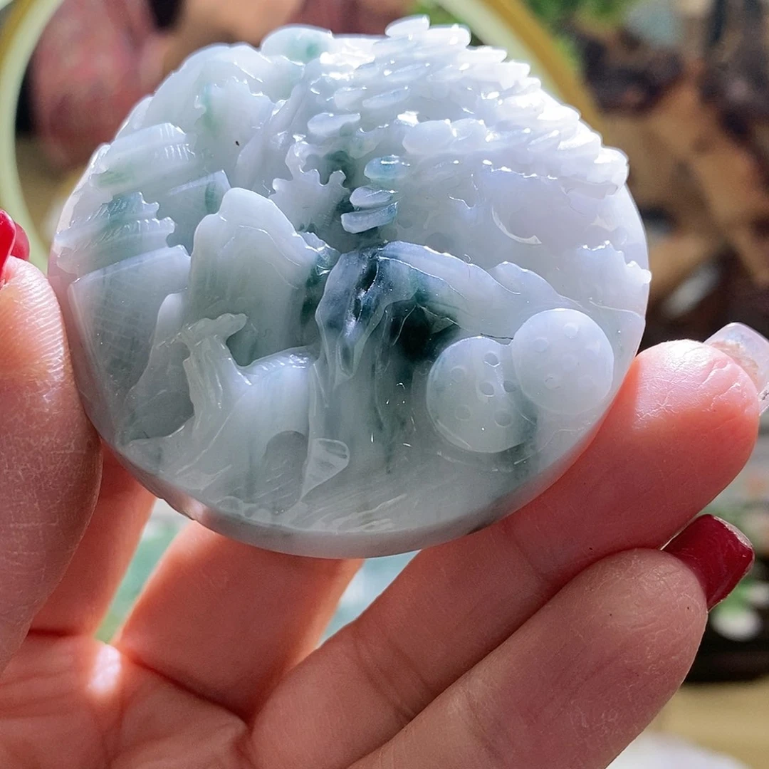 【闪购商品】翡翠颈饰未镶嵌山水