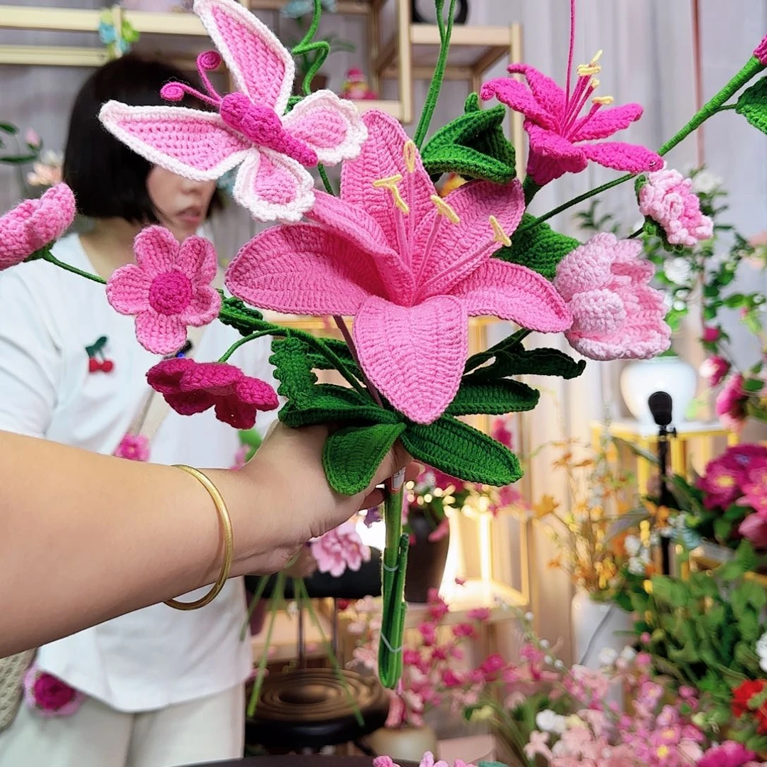 纯手工钩织手工钩织设计花束