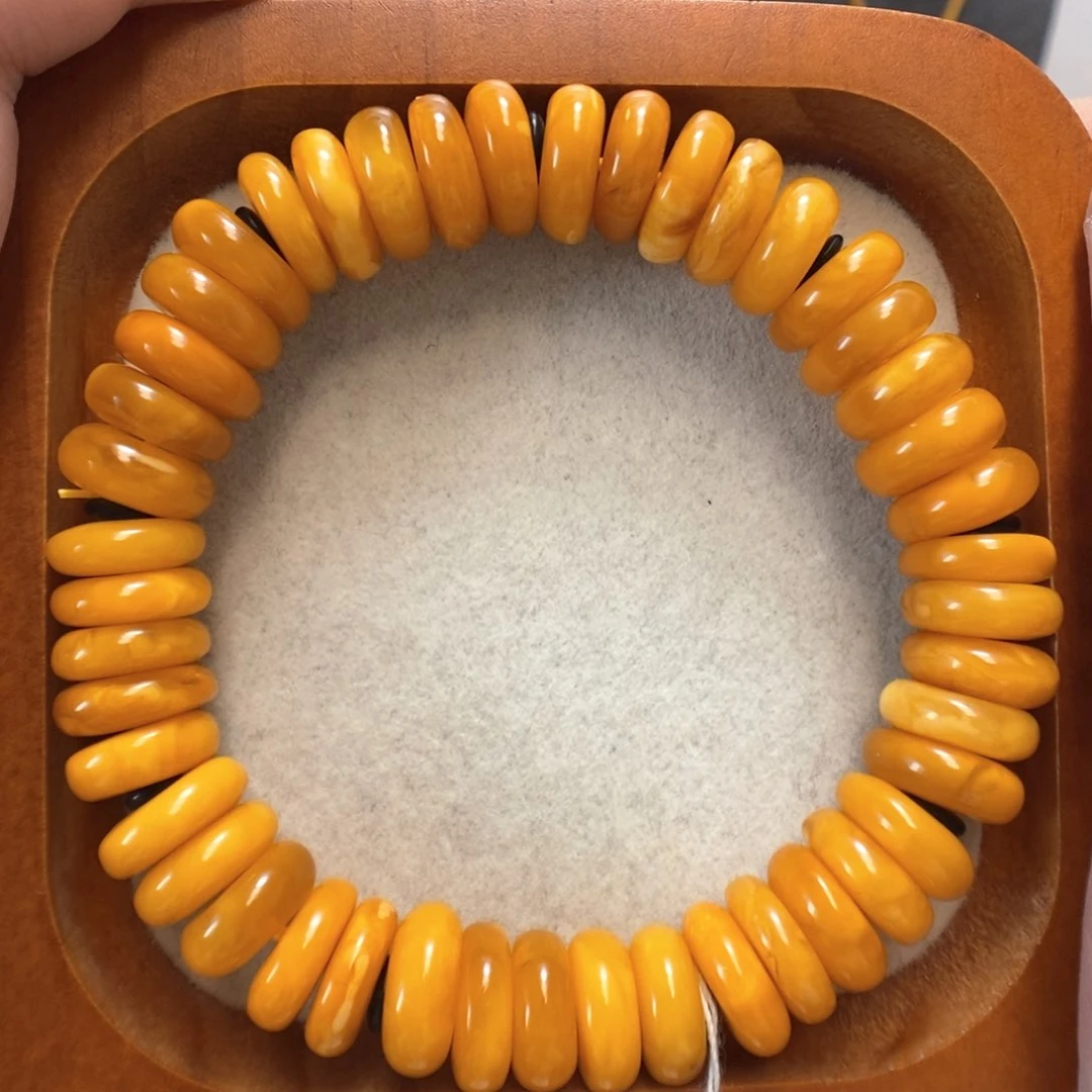 未镶嵌蜜蜡手串蜜蜡