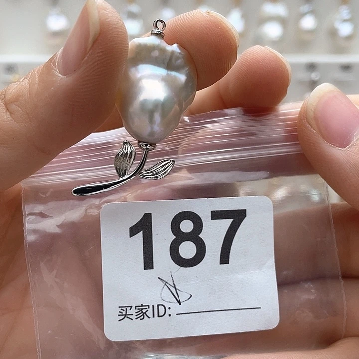 天然珍珠。  漏 漏 漏未镶嵌淡水珍珠