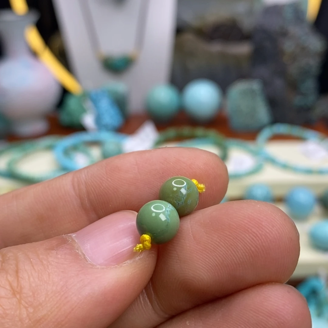 绿松石未镶嵌珠宝奇石7.5